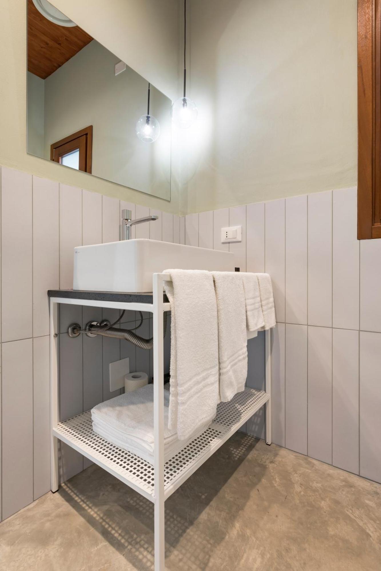 סקוליטי Lele' Guesthouse מראה חיצוני תמונה